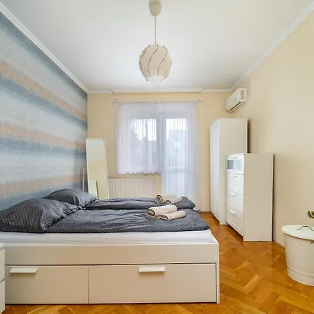 Buda Breeze 1bdr W Ac By Nw Apartman