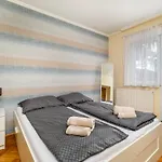 Buda Breeze 1bdr W Ac By Nw * Budapeşte