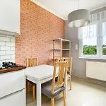 Buda Breeze 1bdr W Ac By Nw Budapest