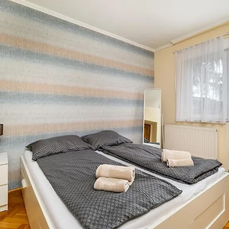Buda Breeze 1bdr W Ac By Nw * Budapešť